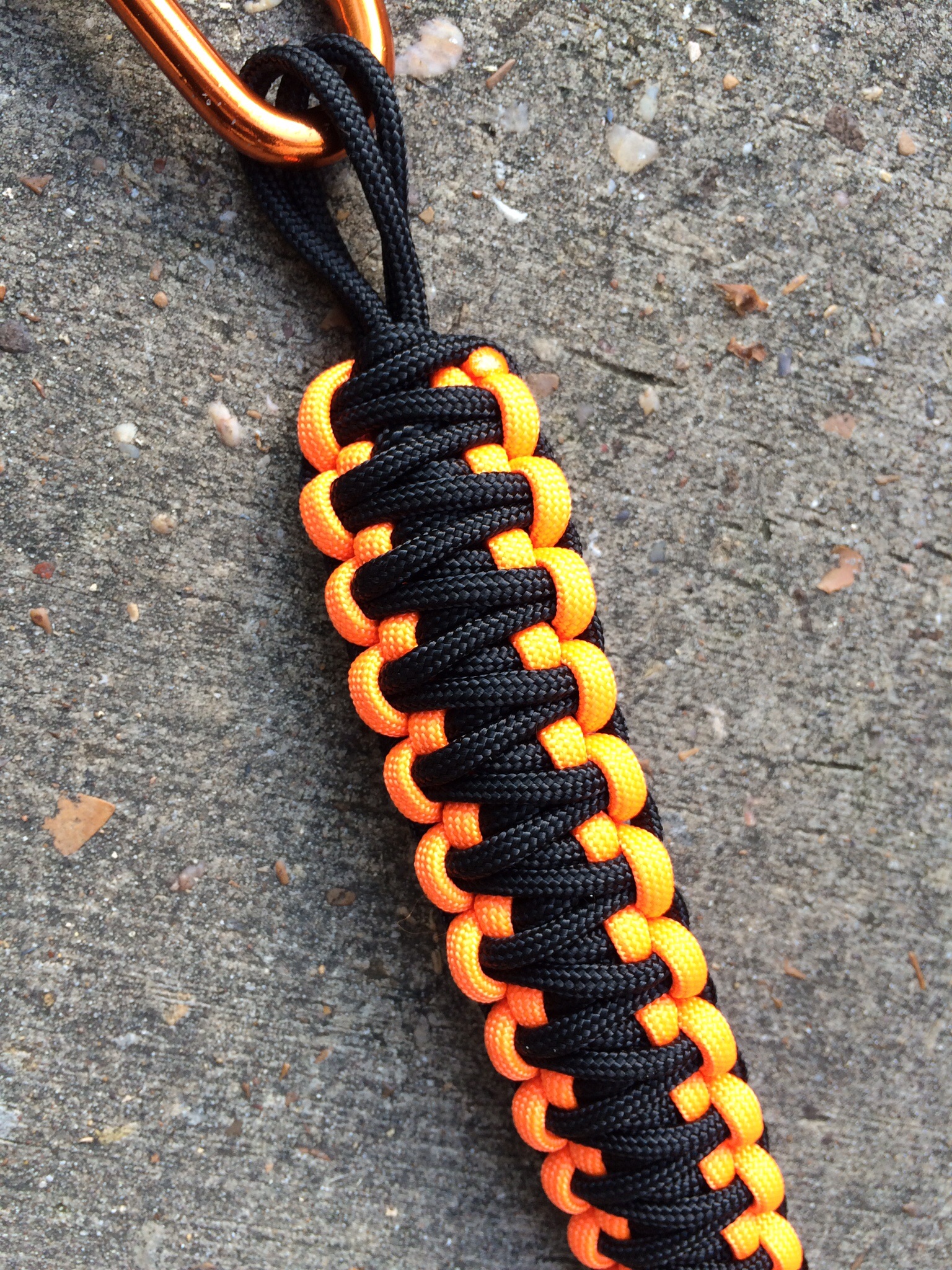 Fun with Paracord - The Daily Journal - JWSOUNDGROUP